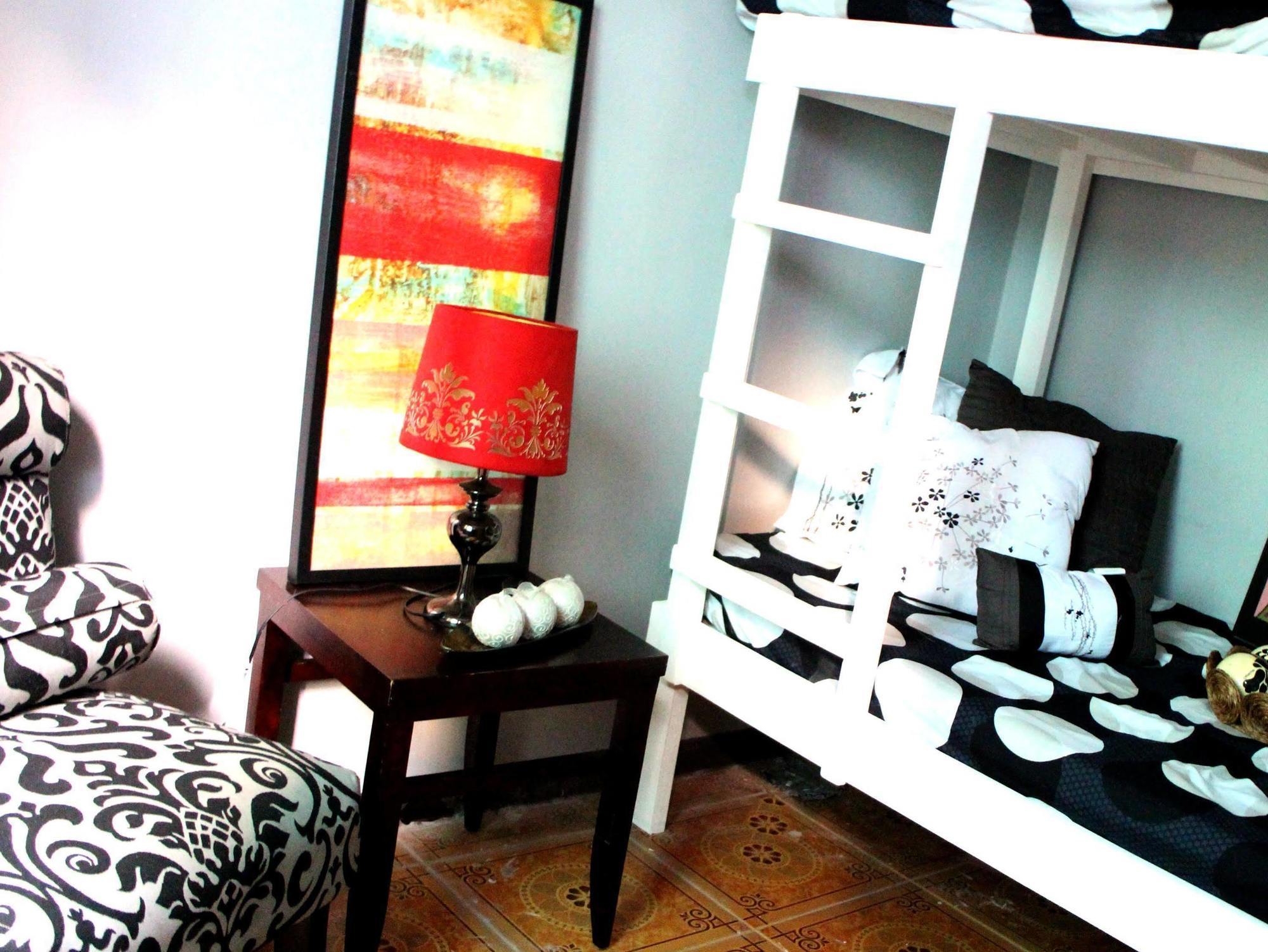 Urban Hostel Pasig City المظهر الخارجي الصورة