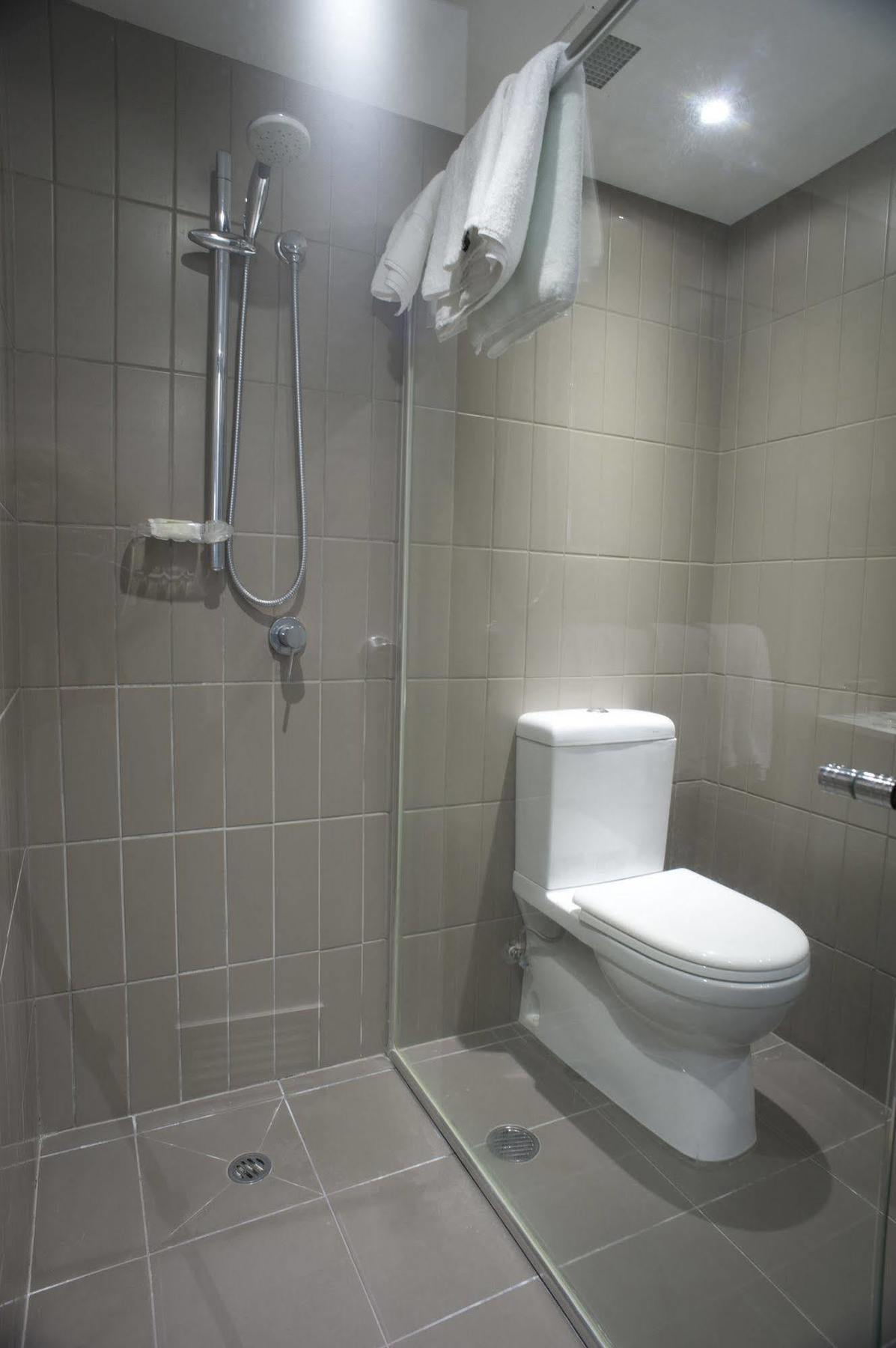 Urban Hostel Pasig City المظهر الخارجي الصورة
