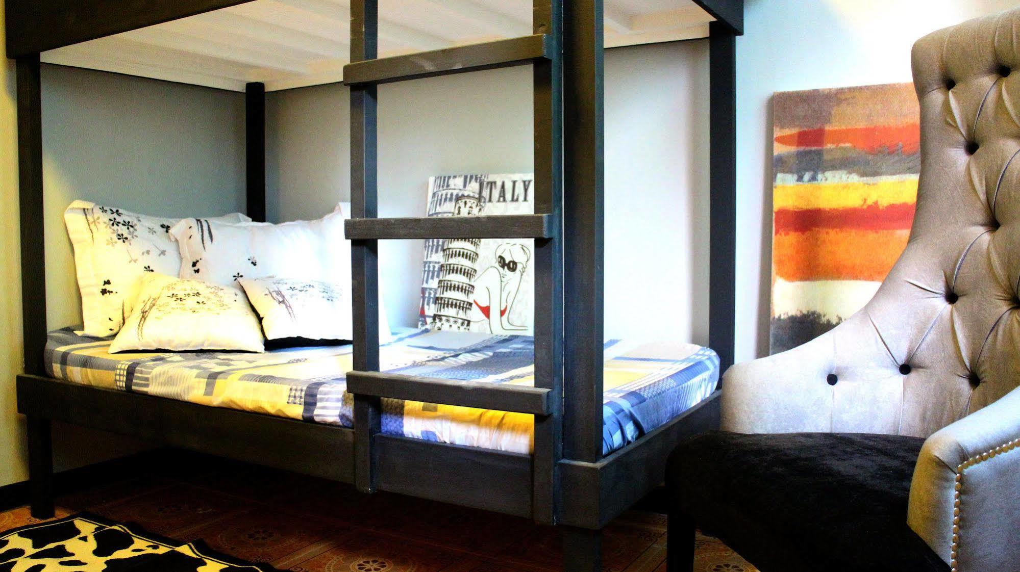 Urban Hostel Pasig City المظهر الخارجي الصورة